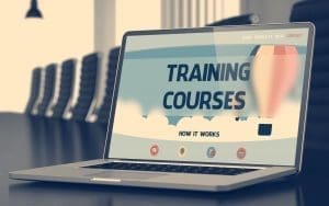 online self-study courses for trading in energy and commodity markets